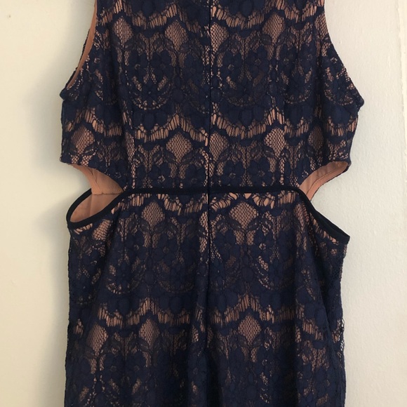 Blue Lace Foxiedox Romper - Picture 4 of 7